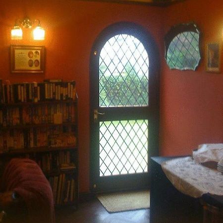 Newcourt B & B Лантуит Мейджър Екстериор снимка